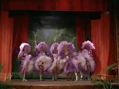 在赤裸的舞者的优雅