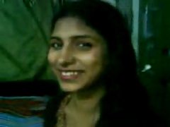 日本宝贝获取她的阴部检查